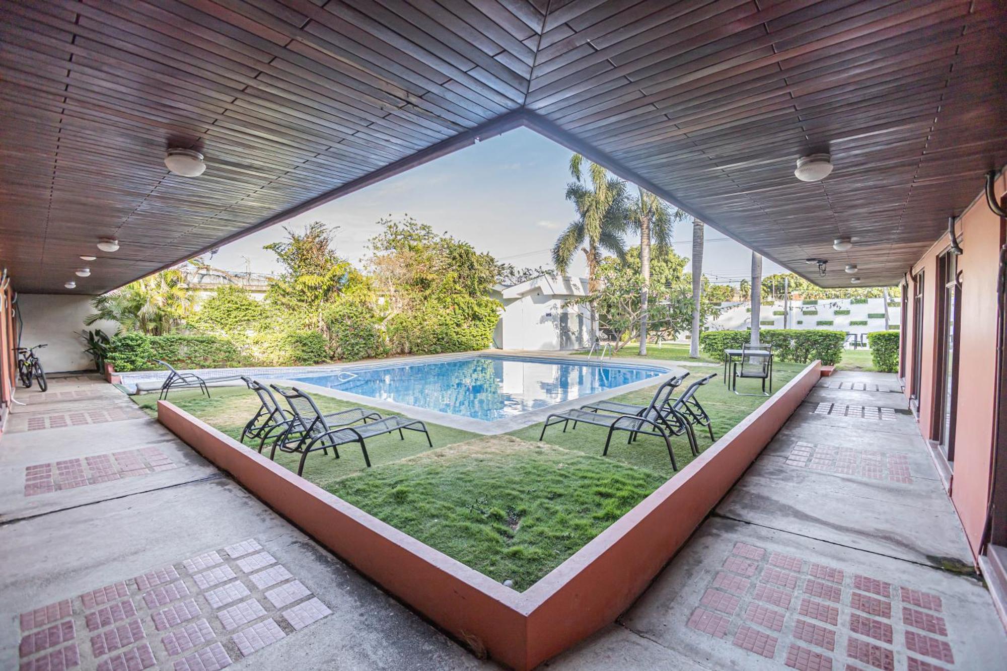Hotel Cana Brava Inn Cañas エクステリア 写真