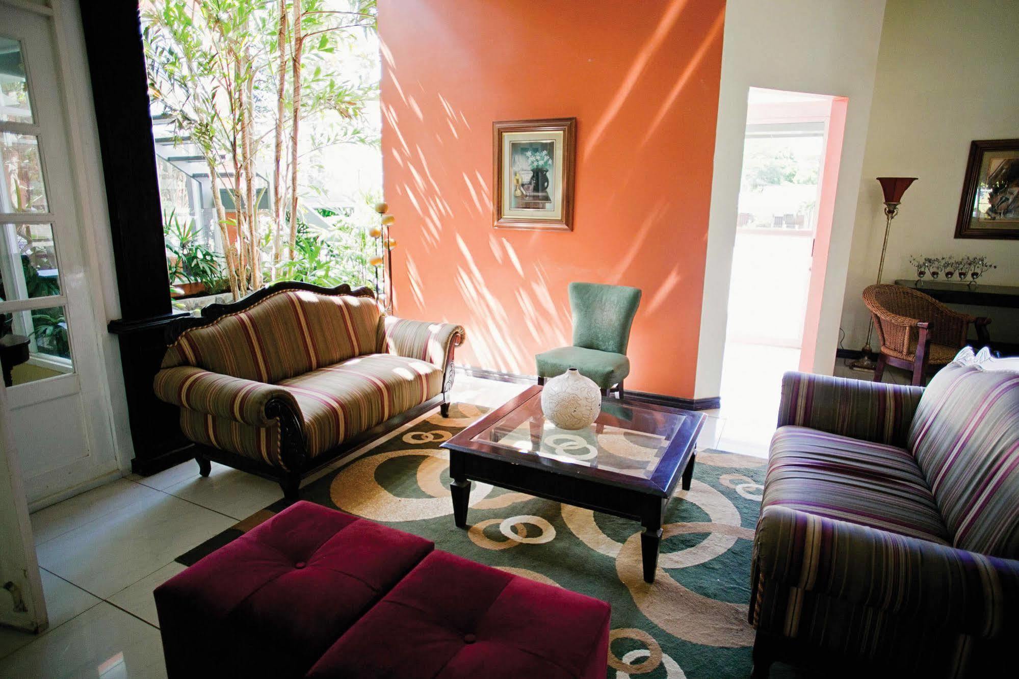 Hotel Cana Brava Inn Cañas エクステリア 写真